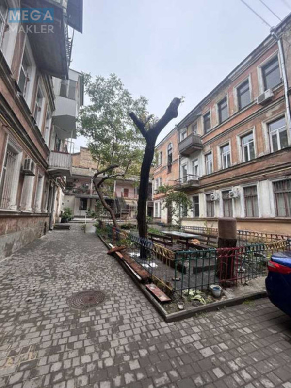Оренда кімнати (підселення), <a class="location-link" href="/odessa/" title="Недвижимость Одеса">Одеса</a>, <a class="location-link" href="/odessa/primorskij/" title="Недвижимость Приморський район">Приморський р-н</a>, Нежинская, 5 (изображение 7)