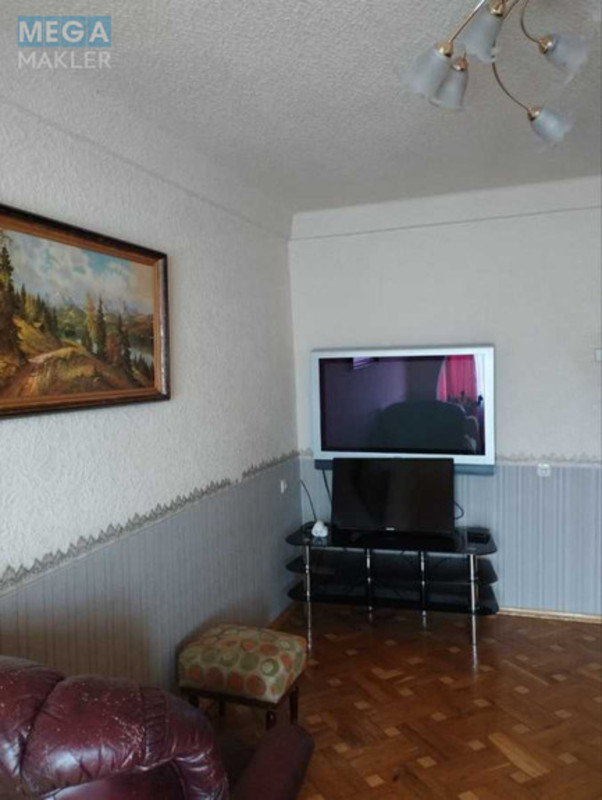 Продаж 3 кімнатної квартири (72/48/8), 8 пов. 9 пов. будинку, <a class="location-link" href="/kiev/" title="Недвижимость Київ">Київ</a>, <a class="location-link" href="/kiev/dneprovskij/" title="Недвижимость Дніпровський район">Дніпровський р-н</a>, Березняківська вул., 20 (изображение 5)