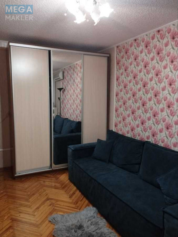 Продаж 3 кімнатної квартири (72/48/8), 8 пов. 9 пов. будинку, <a class="location-link" href="/kiev/" title="Недвижимость Київ">Київ</a>, <a class="location-link" href="/kiev/dneprovskij/" title="Недвижимость Дніпровський район">Дніпровський р-н</a>, Березняківська вул., 20 (изображение 6)