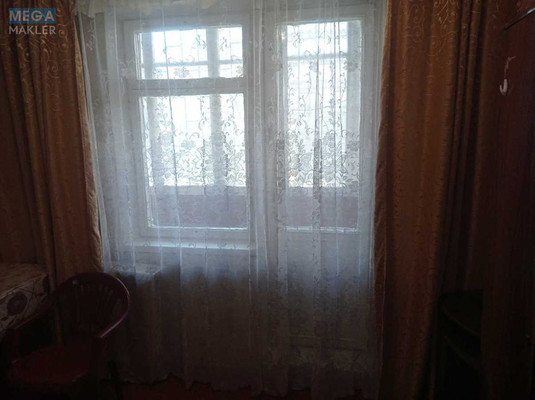 Оренда кімнати (підселення), <a class="location-link" href="/kiev/" title="Недвижимость Київ">Київ</a>, <a class="location-link" href="/kiev/dneprovskij/" title="Недвижимость Дніпровський район">Дніпровський р-н</a>, Никольско-Слободская ул., 4а (изображение 2)