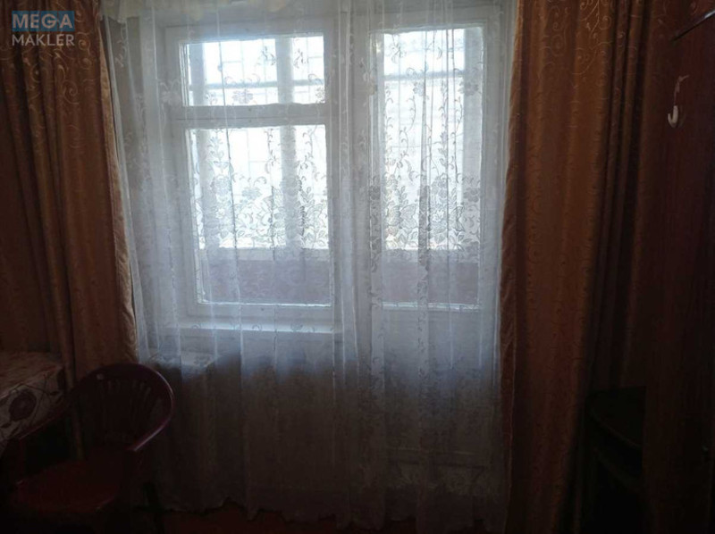 Оренда кімнати (підселення), <a class="location-link" href="/kiev/" title="Недвижимость Київ">Київ</a>, <a class="location-link" href="/kiev/dneprovskij/" title="Недвижимость Дніпровський район">Дніпровський р-н</a>, Никольско-Слободская ул., 4а (изображение 2)