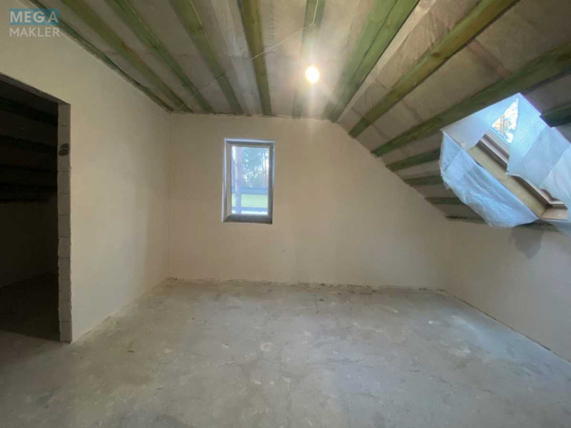 Продаж дома, 2 поверху, 150 кв.м, 3 кімнати, ділянка 4 сотки, <a class="location-link" href="/kiev/" title="Недвижимость Київ">Київ</a>, <a class="location-link" href="/kiev/darnickij/" title="Недвижимость Дарницький район">Дарницький р-н</a>, Лісова вул. (изображение 13)