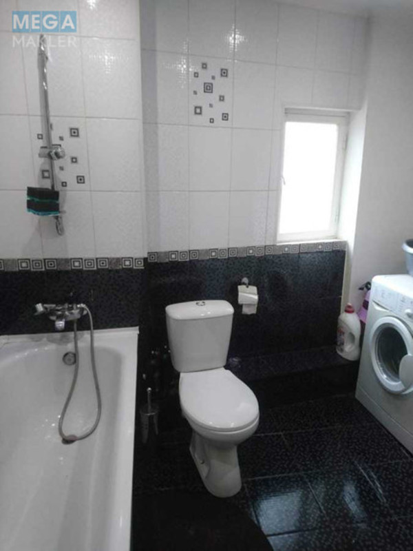 Оренда кімнати (підселення), <a class="location-link" href="/odessa/" title="Недвижимость Одеса">Одеса</a>, <a class="location-link" href="/odessa/malinovskij/" title="Недвижимость Малиновський район">Малиновський р-н</a>, Разумовская, 27 (изображение 2)