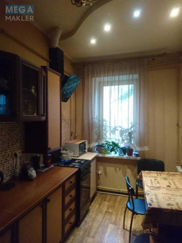 Оренда кімнати (підселення), <a class="location-link" href="/odessa/" title="Недвижимость Одеса">Одеса</a>, <a class="location-link" href="/odessa/malinovskij/" title="Недвижимость Малиновський район">Малиновський р-н</a>, Разумовская, 27 (изображение 4)