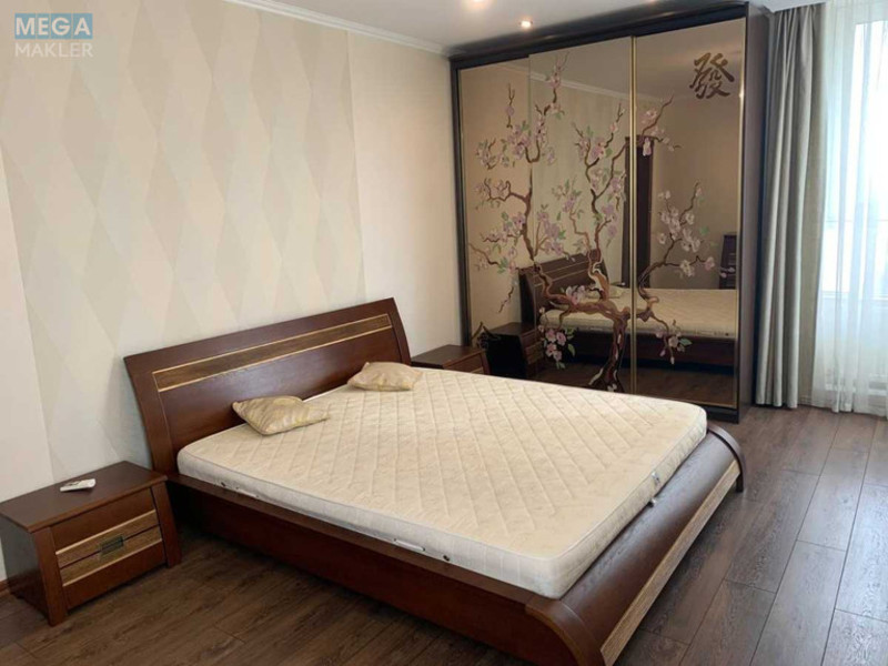 Оренда 3 кімнатної квартири, <a class="location-link" href="/kiev/" title="Недвижимость Київ">Київ</a>, <a class="location-link" href="/kiev/solomenskij/" title="Недвижимость Солом'янський район">Солом'янський р-н</a>, Валерія Лобановського просп., 6Д (изображение 6)
