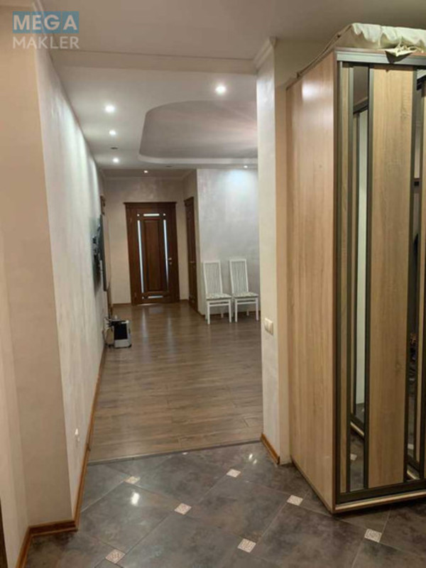 Оренда 3 кімнатної квартири, <a class="location-link" href="/kiev/" title="Недвижимость Київ">Київ</a>, <a class="location-link" href="/kiev/solomenskij/" title="Недвижимость Солом'янський район">Солом'янський р-н</a>, Валерія Лобановського просп., 6Д (изображение 11)
