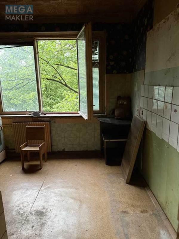 Продаж 3 кімнатної квартири (69/44/8), 2 пов. 9 пов. будинку, <a class="location-link" href="/kiev/" title="Недвижимость Київ">Київ</a>, <a class="location-link" href="/kiev/svyatoshinskij/" title="Недвижимость Святошинський район">Святошинський р-н</a>, Якуба Коласа ул. (изображение 2)