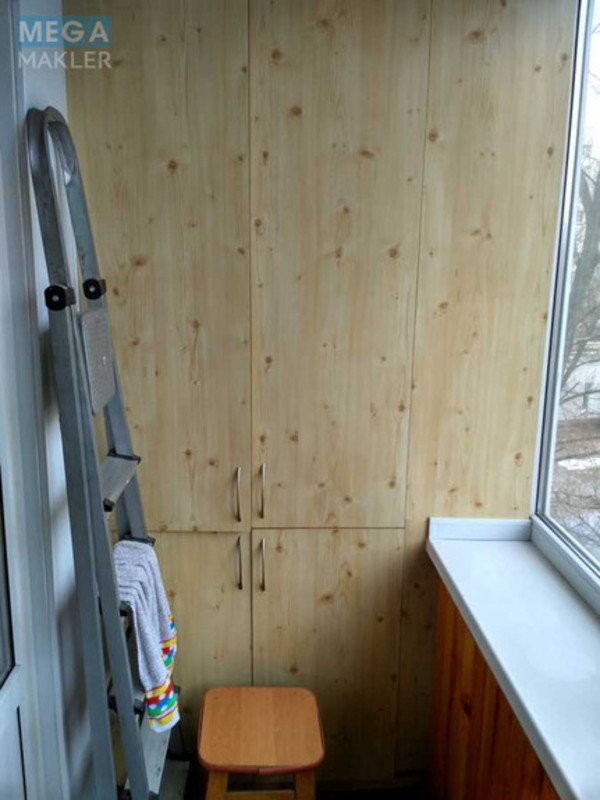 Оренда 1 кімнатної квартири, <a class="location-link" href="/kiev/" title="Недвижимость Київ">Київ</a>, <a class="location-link" href="/kiev/podolskij/" title="Недвижимость Подільський район">Подільський р-н</a>, Светлицкого ул., 24 (изображение 11)