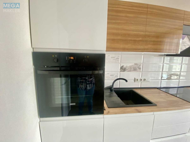 Оренда 1 кімнатної квартири, <a class="location-link" href="/kiev/" title="Недвижимость Київ">Київ</a>, <a class="location-link" href="/kiev/dneprovskij/" title="Недвижимость Дніпровський район">Дніпровський р-н</a>, Воскресенская ул., 18а (изображение 6)