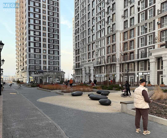 Продаж комерційної нерухомості, 42&nbsp;кв.м, под магазин, <a class="location-link" href="/kiev/" title="Недвижимость Київ">Київ</a>, <a class="location-link" href="/kiev/goloseevskij/" title="Недвижимость Голосіївський район">Голосіївський р-н</a>, Михайла Максимовича вул., 26 (изображение 11)