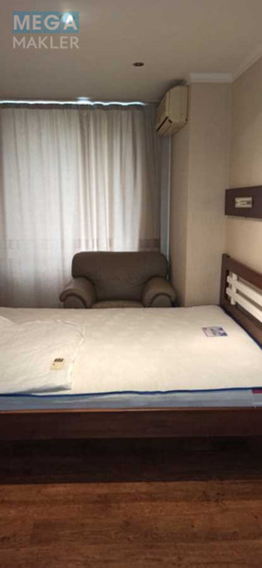 Оренда 3 кімнатної квартири, <a class="location-link" href="/dnepropetrovsk/" title="Недвижимость Дніпра">Дніпро</a>, Мандрыковская (изображение 16)