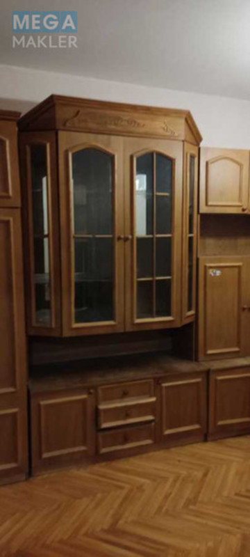Оренда 3 кімнатної квартири, <a class="location-link" href="/kiev/" title="Недвижимость Київ">Київ</a>, <a class="location-link" href="/kiev/svyatoshinskij/" title="Недвижимость Святошинський район">Святошинський р-н</a>, Академика Доброхотова ул., 1 (изображение 3)