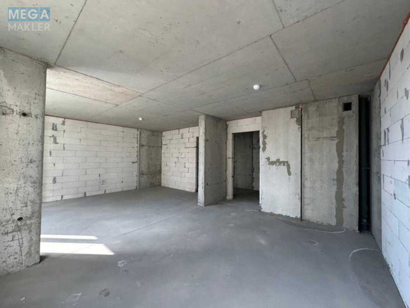 Продаж 2 кімнатної квартири (75/?/8), 11 пов. 23 пов. будинку, <a class="location-link" href="/kiev/" title="Недвижимость Київ">Київ</a>, <a class="location-link" href="/kiev/goloseevskij/" title="Недвижимость Голосіївський район">Голосіївський р-н</a>, Михайла Максимовича вул., 32Б (изображение 8)