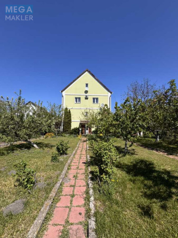 Продаж дома, 3 поверху, 298,40 кв.м, 7 кімнат, ділянка 20 соток, <a class="location-link" href="/podgorcy-selo/" title="Недвижимость Підгірці">Підгірці</a>, Озерна (изображение 9)