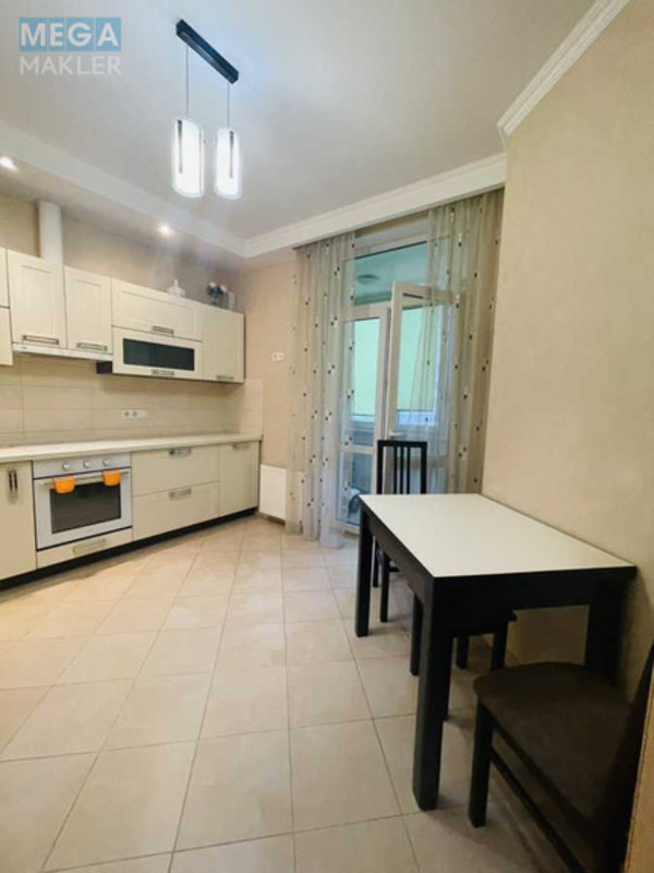Оренда 1 кімнатної квартири, <a class="location-link" href="/kiev/" title="Недвижимость Київ">Київ</a>, <a class="location-link" href="/kiev/podolskij/" title="Недвижимость Подільський район">Подільський р-н</a>, Вишгородська вул., 45 (изображение 7)