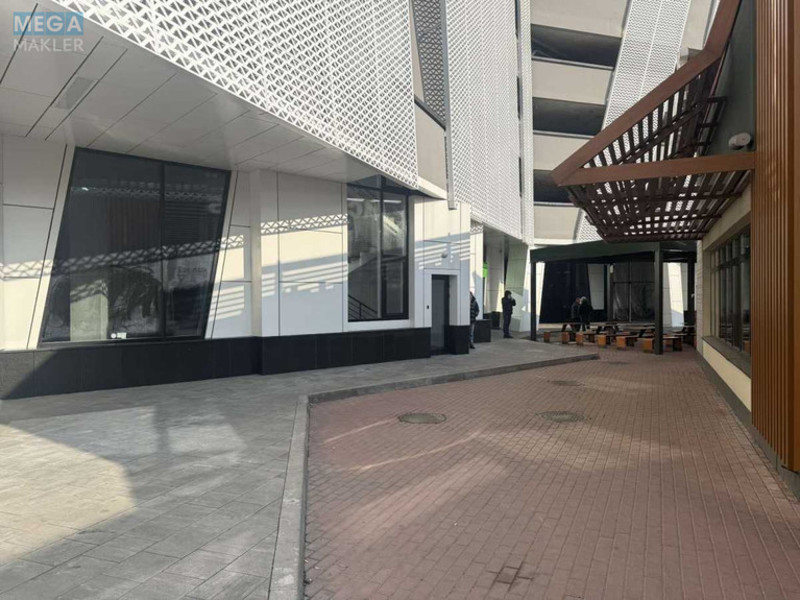 Продаж комерційної нерухомості, 174 кв.м, под магазин, <a class="location-link" href="/kiev/" title="Недвижимость Київ">Київ</a>, <a class="location-link" href="/kiev/shevchenkovskij/" title="Недвижимость Шевченківський район">Шевченківський р-н</a>, Перемоги просп., 11 (изображение 7)