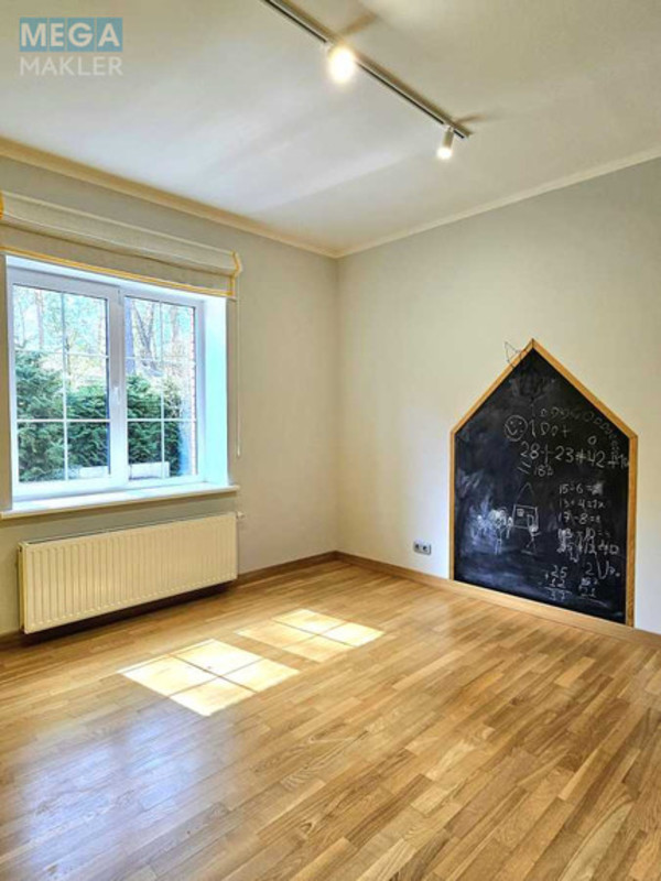Продаж дома, 2 поверху, 251,40 кв.м, 5 кімнат, ділянка 2,77 сотки, <a class="location-link" href="/irpen/" title="Недвижимость Ірпінь">Ірпінь</a>, 9-та лінія, 21 (изображение 9)