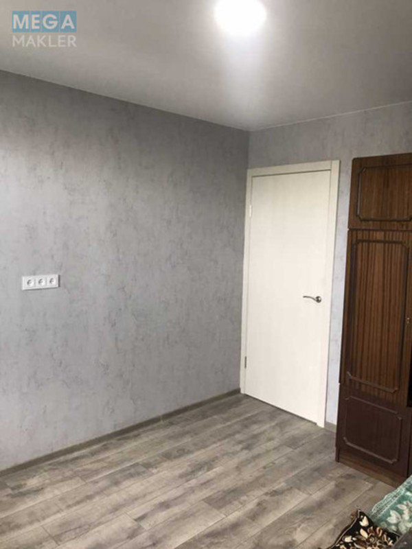 Продаж 2 кімнатної квартири (45/29/8,5), 12 пов. 16 пов. будинку, <a class="location-link" href="/kiev/" title="Недвижимость Київ">Київ</a>, <a class="location-link" href="/kiev/podolskij/" title="Недвижимость Подільський район">Подільський р-н</a>, Георгія Гонгадзе просп., 24Б (изображение 4)