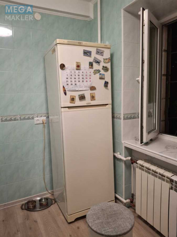 Оренда кімнати (підселення), <a class="location-link" href="/kiev/" title="Недвижимость Київ">Київ</a>, <a class="location-link" href="/kiev/dneprovskij/" title="Недвижимость Дніпровський район">Дніпровський р-н</a>, Энтузиастов ул., 35/1 (изображение 4)