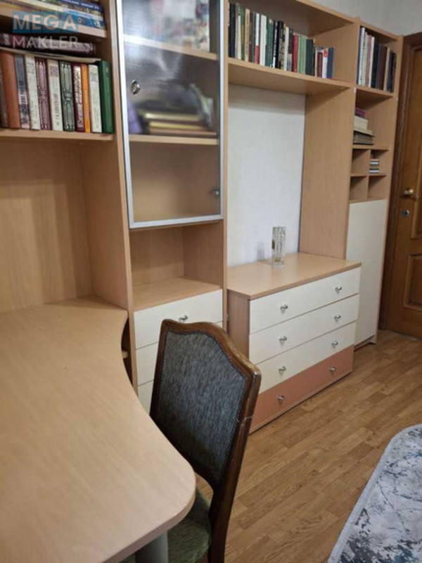 Оренда кімнати (підселення), <a class="location-link" href="/kiev/" title="Недвижимость Київ">Київ</a>, <a class="location-link" href="/kiev/dneprovskij/" title="Недвижимость Дніпровський район">Дніпровський р-н</a>, Энтузиастов ул., 35/1 (изображение 9)