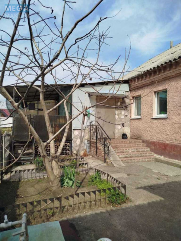 Продаж дома, 1 поверх, 78,80 кв.м, 4 кімнати, ділянка 8,20 соток, <a class="location-link" href="/dnepropetrovsk/" title="Недвижимость Дніпра">Дніпро</a>, Сержа Лифаря, 71 (изображение 2)