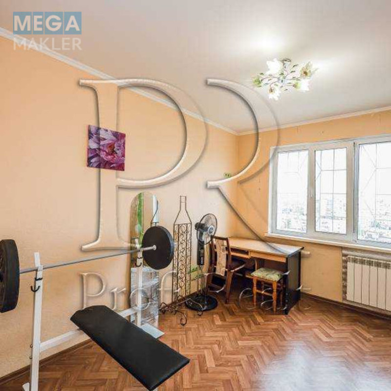 Продаж 3 кімнатної квартири (72/42/8), 16 пов. 16 пов. будинку, <a class="location-link" href="/kiev/" title="Недвижимость Київ">Київ</a>, <a class="location-link" href="/kiev/darnickij/" title="Недвижимость Дарницький район">Дарницький р-н</a>, Харківське шосе, 148 (изображение 8)