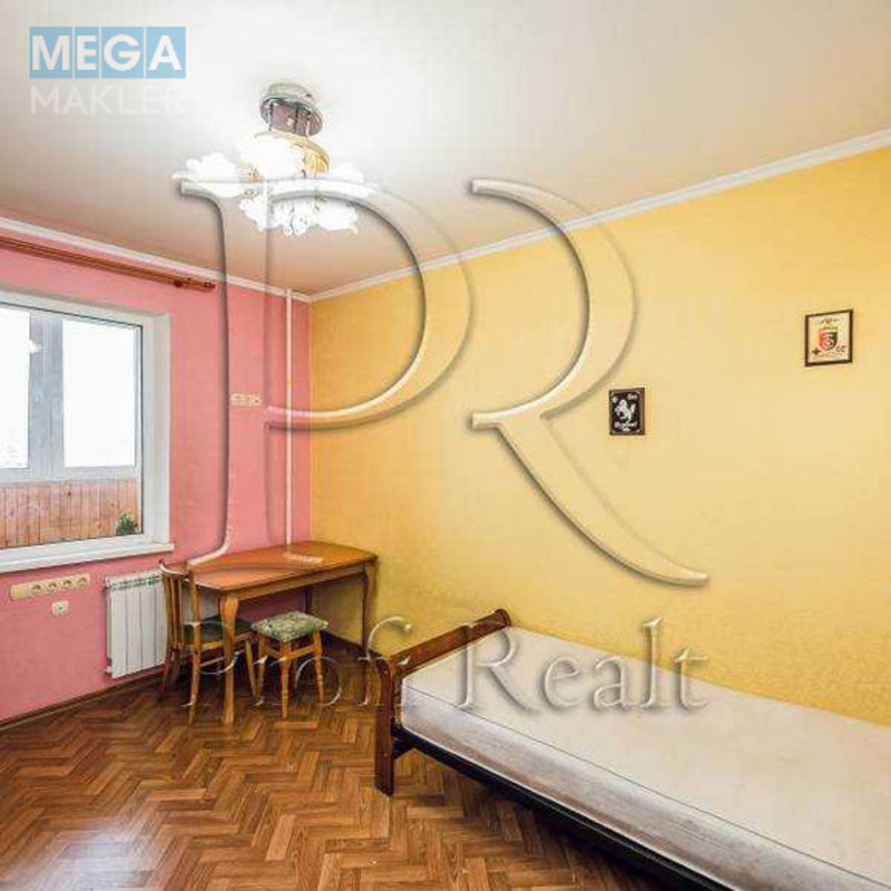 Продаж 3 кімнатної квартири (72/42/8), 16 пов. 16 пов. будинку, <a class="location-link" href="/kiev/" title="Недвижимость Київ">Київ</a>, <a class="location-link" href="/kiev/darnickij/" title="Недвижимость Дарницький район">Дарницький р-н</a>, Харківське шосе, 148 (изображение 10)