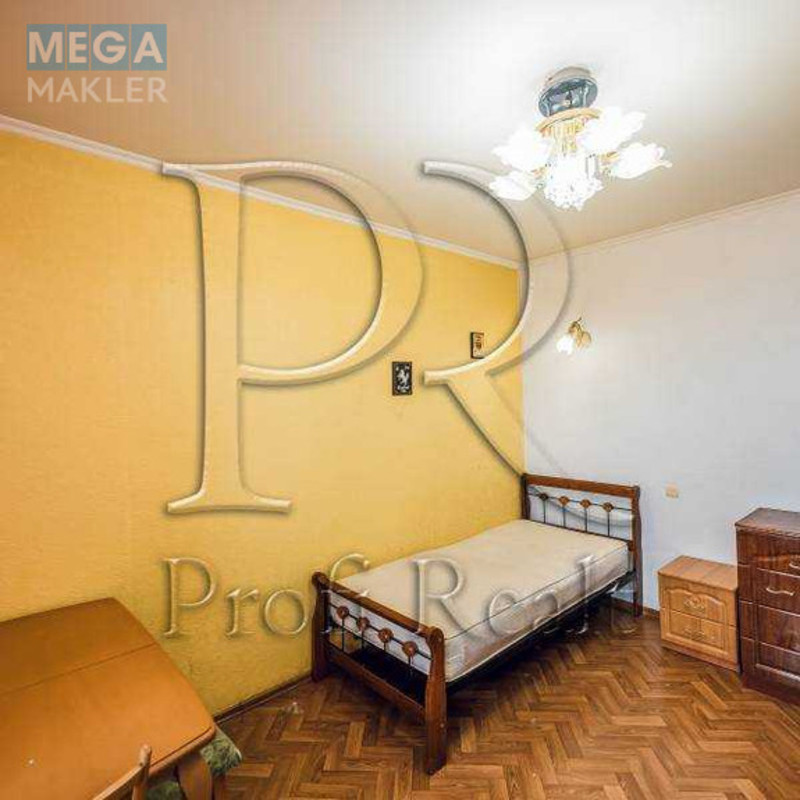 Продаж 3 кімнатної квартири (72/42/8), 16 пов. 16 пов. будинку, <a class="location-link" href="/kiev/" title="Недвижимость Київ">Київ</a>, <a class="location-link" href="/kiev/darnickij/" title="Недвижимость Дарницький район">Дарницький р-н</a>, Харківське шосе, 148 (изображение 11)