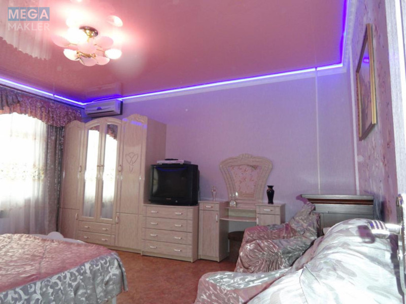 Оренда 2 кімнатної квартири, <a class="location-link" href="/odessa/" title="Недвижимость Одеса">Одеса</a>, <a class="location-link" href="/odessa/suvorovskij/" title="Недвижимость Суворовський район">Суворовський р-н</a>, Князя Володимира Великого, 83 (изображение 7)