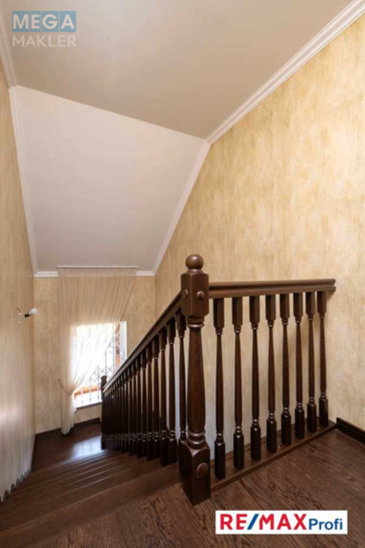 Продаж дома, 2 поверху, 260 кв.м, 5 кімнат, ділянка 12 соток, <a class="location-link" href="/hotov/" title="Недвижимость Хотів">Хотів</a>, Олександра Невского (изображение 15)