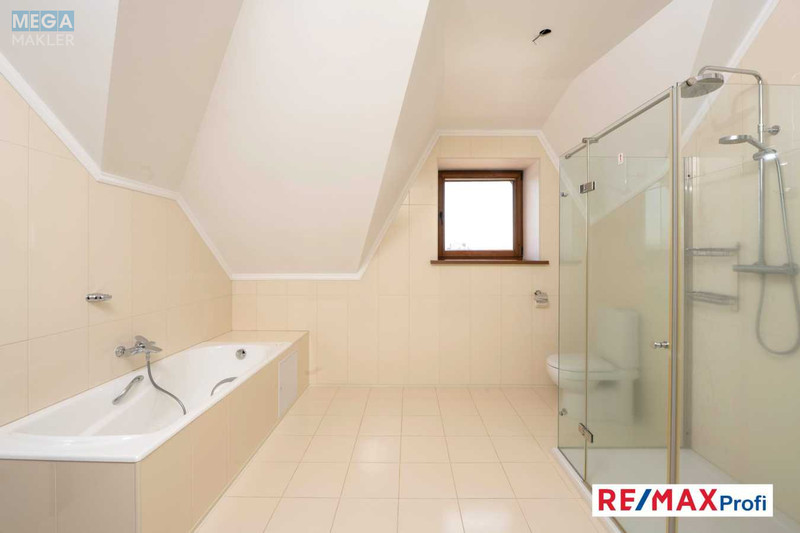 Продаж дома, 2 поверху, 260 кв.м, 5 кімнат, ділянка 12 соток, <a class="location-link" href="/hotov/" title="Недвижимость Хотів">Хотів</a>, Олександра Невского (изображение 20)