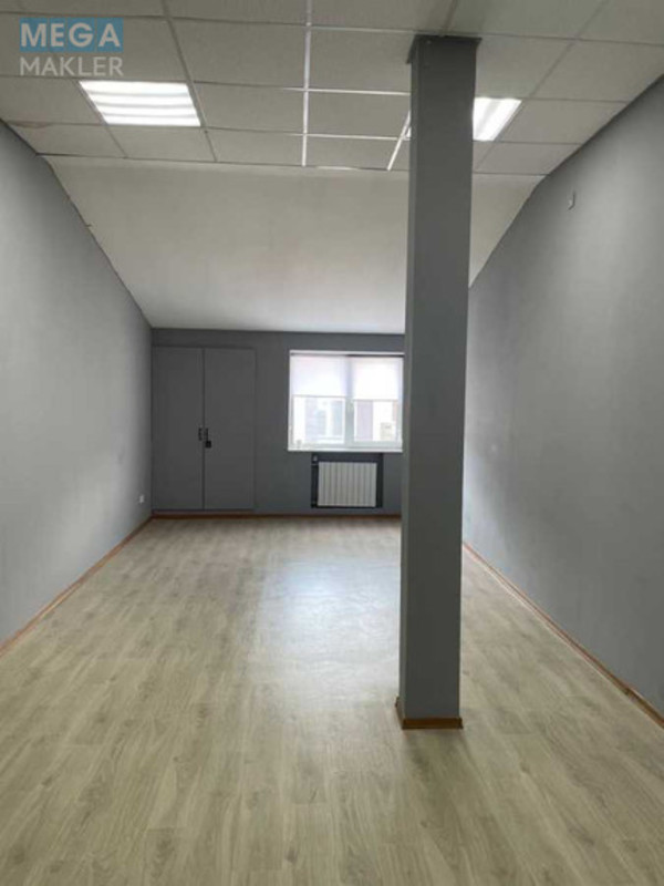 Оренда комерційної нерухомості, 35 кв.м, под офис, <a class="location-link" href="/kiev/" title="Недвижимость Київ">Київ</a>, <a class="location-link" href="/kiev/goloseevskij/" title="Недвижимость Голосіївський район">Голосіївський р-н</a>, Казимира Малевича вул., 86б (изображение 4)