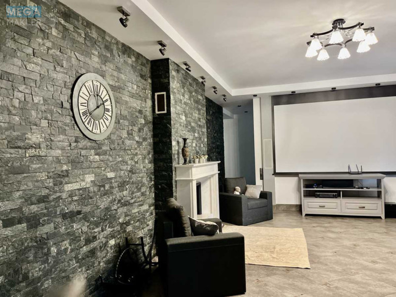 Продаж дома, 1 поверх, 120 кв.м, 4 кімнати, ділянка 42 сотки, <a class="location-link" href="/yasnogorodka/" title="Недвижимость Ясногородка">Ясногородка</a>, Лісова, 14 (изображение 2)