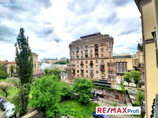 Продаж 2 кімнатної квартири (67/43/8,2), 4 пов. 6 пов. будинку, <a class="location-link" href="/kiev/" title="Недвижимость Київ">Київ</a>, <a class="location-link" href="/kiev/pecherskij/" title="Недвижимость Печерський район">Печерський р-н</a>, Лютеранская ул., 8 (изображение 4)