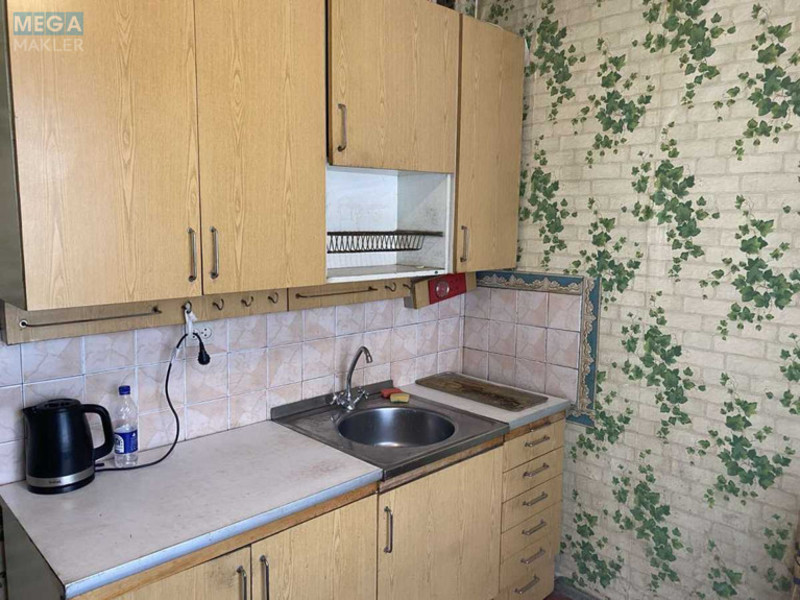 Оренда 2 кімнатної квартири, <a class="location-link" href="/kiev/" title="Недвижимость Київ">Київ</a>, <a class="location-link" href="/kiev/darnickij/" title="Недвижимость Дарницький район">Дарницький р-н</a>, Харьковское шоссе, 180/21 (изображение 3)