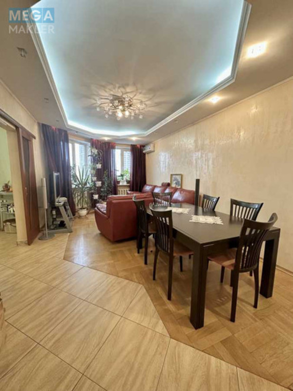 Продаж 4 кімнатної квартири (118/74/14), 9 пов. 12 пов. будинку, <a class="location-link" href="/kiev/" title="Недвижимость Київ">Київ</a>, <a class="location-link" href="/kiev/svyatoshinskij/" title="Недвижимость Святошинський район">Святошинський р-н</a>, Перемоги просп., 125 (изображение 3)