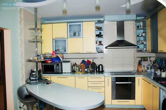 Продаж 4 кімнатної квартири (118/74/14), 9 пов. 12 пов. будинку, <a class="location-link" href="/kiev/" title="Недвижимость Київ">Київ</a>, <a class="location-link" href="/kiev/svyatoshinskij/" title="Недвижимость Святошинський район">Святошинський р-н</a>, Перемоги просп., 125 (изображение 8)