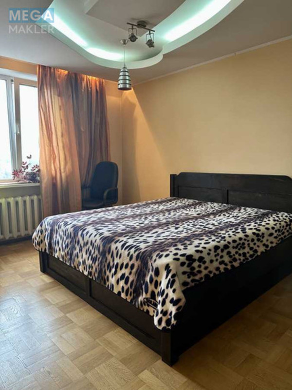 Продаж 4 кімнатної квартири (118/74/14), 9 пов. 12 пов. будинку, <a class="location-link" href="/kiev/" title="Недвижимость Київ">Київ</a>, <a class="location-link" href="/kiev/svyatoshinskij/" title="Недвижимость Святошинський район">Святошинський р-н</a>, Перемоги просп., 125 (изображение 13)