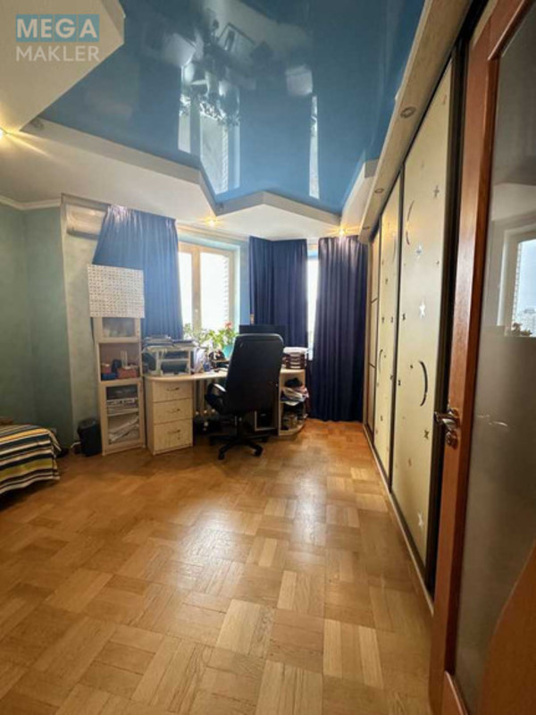 Продаж 4 кімнатної квартири (118/74/14), 9 пов. 12 пов. будинку, <a class="location-link" href="/kiev/" title="Недвижимость Київ">Київ</a>, <a class="location-link" href="/kiev/svyatoshinskij/" title="Недвижимость Святошинський район">Святошинський р-н</a>, Перемоги просп., 125 (изображение 15)