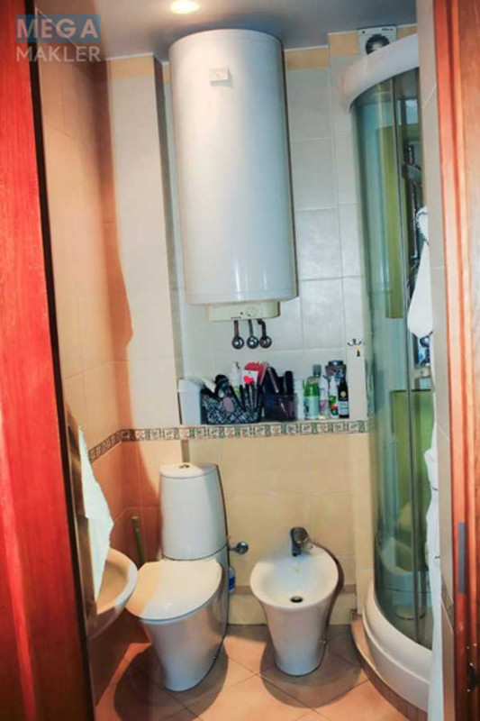 Продаж 4 кімнатної квартири (118/74/14), 9 пов. 12 пов. будинку, <a class="location-link" href="/kiev/" title="Недвижимость Київ">Київ</a>, <a class="location-link" href="/kiev/svyatoshinskij/" title="Недвижимость Святошинський район">Святошинський р-н</a>, Перемоги просп., 125 (изображение 21)