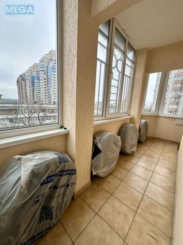 Продаж 4 кімнатної квартири (118/74/14), 9 пов. 12 пов. будинку, <a class="location-link" href="/kiev/" title="Недвижимость Київ">Київ</a>, <a class="location-link" href="/kiev/svyatoshinskij/" title="Недвижимость Святошинський район">Святошинський р-н</a>, Перемоги просп., 125 (изображение 24)
