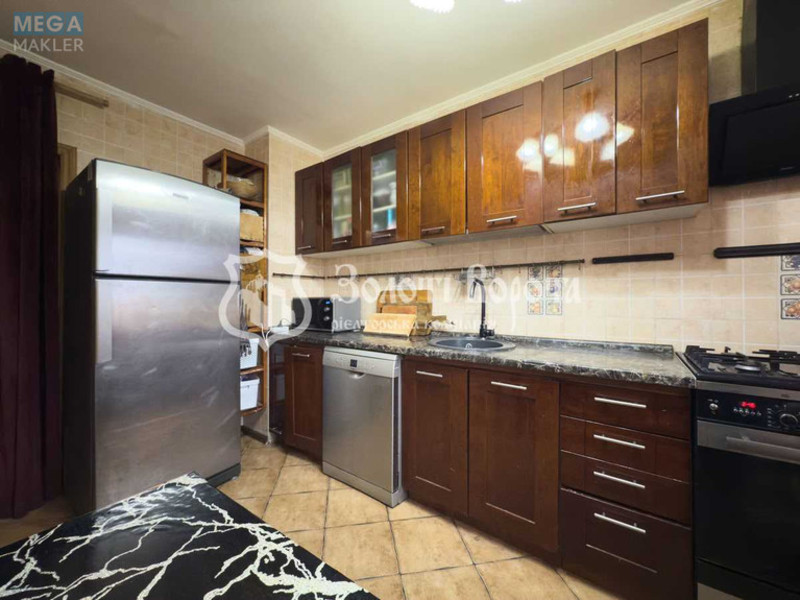 Продаж 3 кімнатної квартири (70,7/41/9,8), 5 пов. 9 пов. будинку, <a class="location-link" href="/kiev/" title="Недвижимость Київ">Київ</a>, <a class="location-link" href="/kiev/obolonskij/" title="Недвижимость Оболонський район">Оболонський р-н</a>, Прирічна вул., 17д (изображение 11)