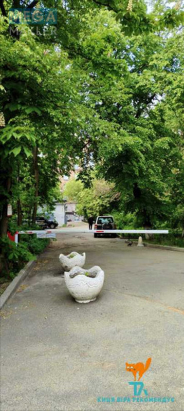 Продаж 2 кімнатної квартири (58/39/8), 5 пов. 5 пов. будинку, <a class="location-link" href="/kiev/" title="Недвижимость Київ">Київ</a>, <a class="location-link" href="/kiev/goloseevskij/" title="Недвижимость Голосіївський район">Голосіївський р-н</a>, Никольско-Ботаническая ул., 15/17 (изображение 16)