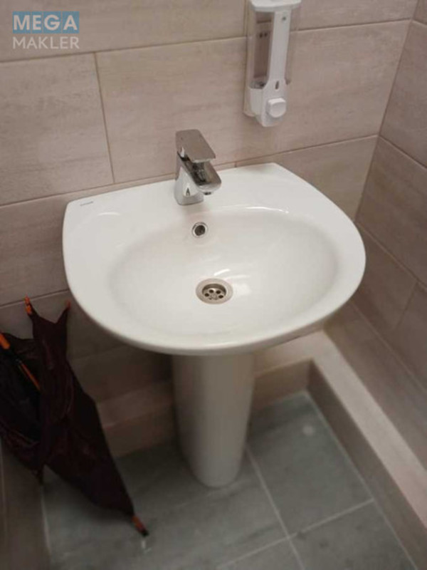 Оренда комерційної нерухомості, 12 кв.м, под магазин, <a class="location-link" href="/kiev/" title="Недвижимость Київ">Київ</a>, <a class="location-link" href="/kiev/shevchenkovskij/" title="Недвижимость Шевченківський район">Шевченківський р-н</a>, Николая Лысенко ул., 4-6 (изображение 10)