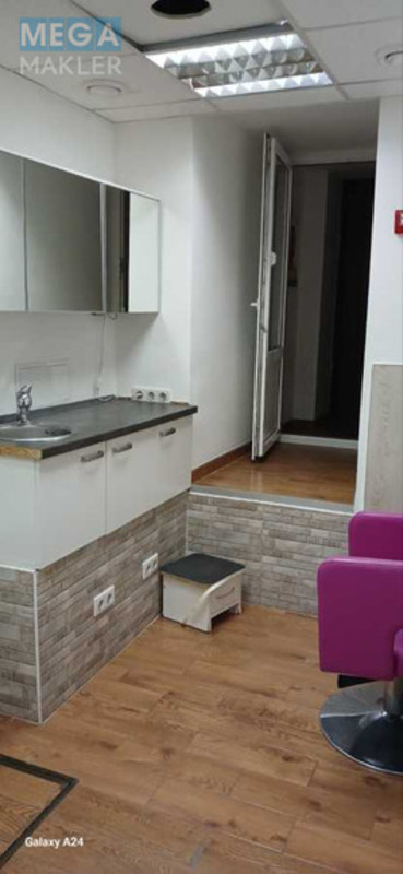 Оренда комерційної нерухомості, 182 кв.м, <a class="location-link" href="/kiev/" title="Недвижимость Київ">Київ</a>, <a class="location-link" href="/kiev/shevchenkovskij/" title="Недвижимость Шевченківський район">Шевченківський р-н</a>, Николая Лысенко ул., 4-6 (изображение 11)