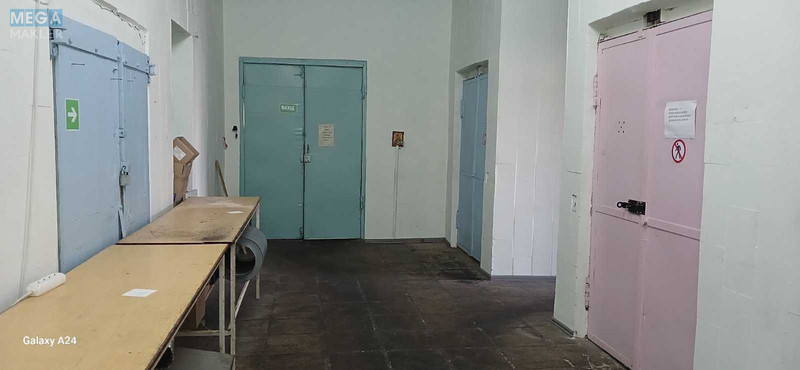 Оренда окремої будівлі/побудови, 111,60 кв.м, под производство, <a class="location-link" href="/kiev/" title="Недвижимость Київ">Київ</a>, <a class="location-link" href="/kiev/solomenskij/" title="Недвижимость Солом'янський район">Солом'янський р-н</a>, Вокзальная пл., 3 (изображение 4)
