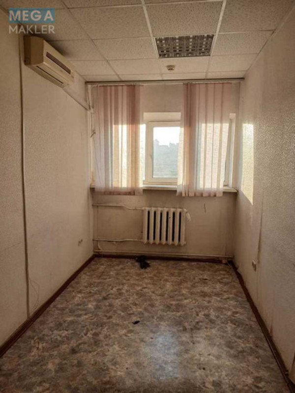 Оренда окремої будівлі/побудови, 63 кв.м, под производство, <a class="location-link" href="/kiev/" title="Недвижимость Київ">Київ</a>, <a class="location-link" href="/kiev/solomenskij/" title="Недвижимость Солом'янський район">Солом'янський р-н</a>, Вокзальная пл., 3 (изображение 7)
