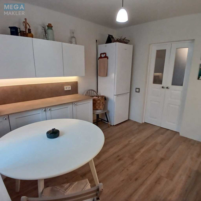 Продаж дома, 1 поверх, 87 кв.м, 3 кімнати, ділянка 16 соток, <a class="location-link" href="/plahtyanka/" title="Недвижимость Плахтянка">Плахтянка</a>, Буковинська (изображение 4)