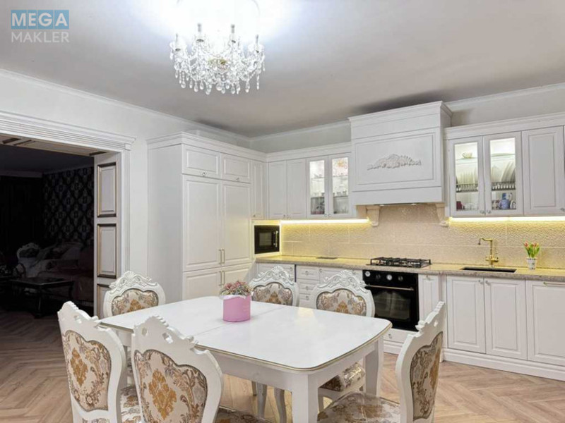 Продаж дома, 2 поверху, 220 кв.м, 5 кімнат, ділянка 8 соток, <a class="location-link" href="/bucha/" title="Недвижимость Буча">Буча</a>, Гребінки (изображение 7)