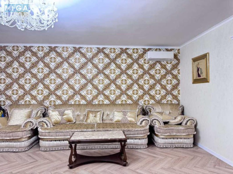 Продаж дома, 2 поверху, 220 кв.м, 5 кімнат, ділянка 8 соток, <a class="location-link" href="/bucha/" title="Недвижимость Буча">Буча</a>, Гребінки (изображение 10)